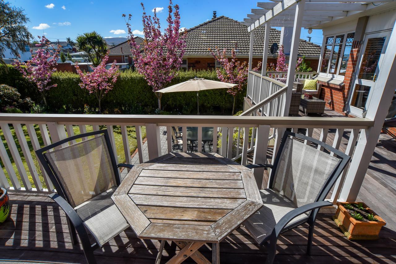 Sunny Mornington 2 Bedroom Guest Suite ダニーデン エクステリア 写真